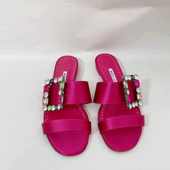 Like New MANOLO BLAHNIK Crystal Verda Satin Sandals - Picture 9 of 10